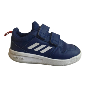23-as (UK6) Adidas gyerek sportcipő