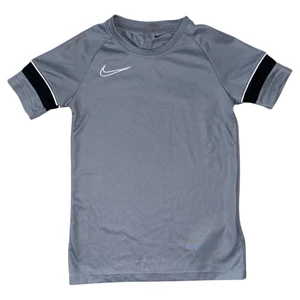 8-9 év (128-134) Nike szürke póló, mez