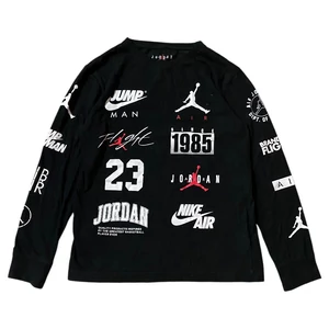 12-13 év (146-164) Nike Air Jordan felső