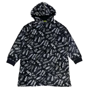 9-12 év (140-152) Boys Fun gamer pihe-puha poncsó, pulóver takaró