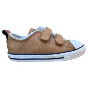 25-ös (UK 7,5) Adidas sportcipő