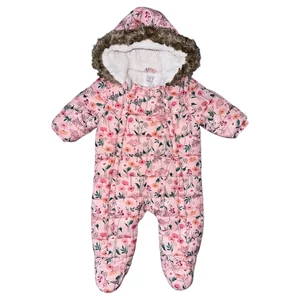 3-6 hó (68) F&F virágos bélelt overál 3-6 hó (68) F&F virágos bélelt overál