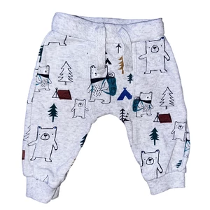 0-3 hó (62) F&amp;F macis melegítőnadrág