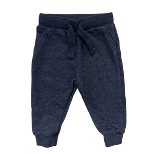 3-6 hó (68) F&amp;F sötétkék melegítőnadrág