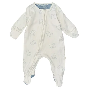 Újszülött (50) Next macis rugdalózó