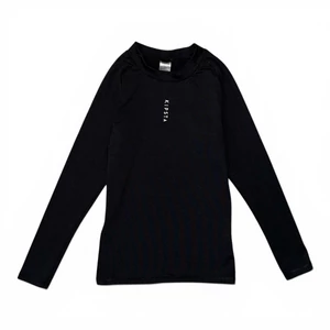 10-11 év (146) Kipsta aláöltözet felső