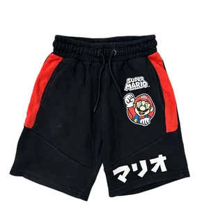 9-10 év (134-140) George Super Mario rövidnadrág