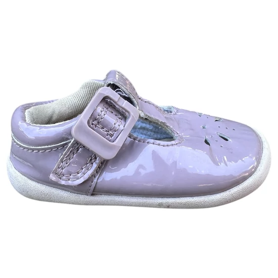 18-as (2.5F) Clarks bőr babacipő